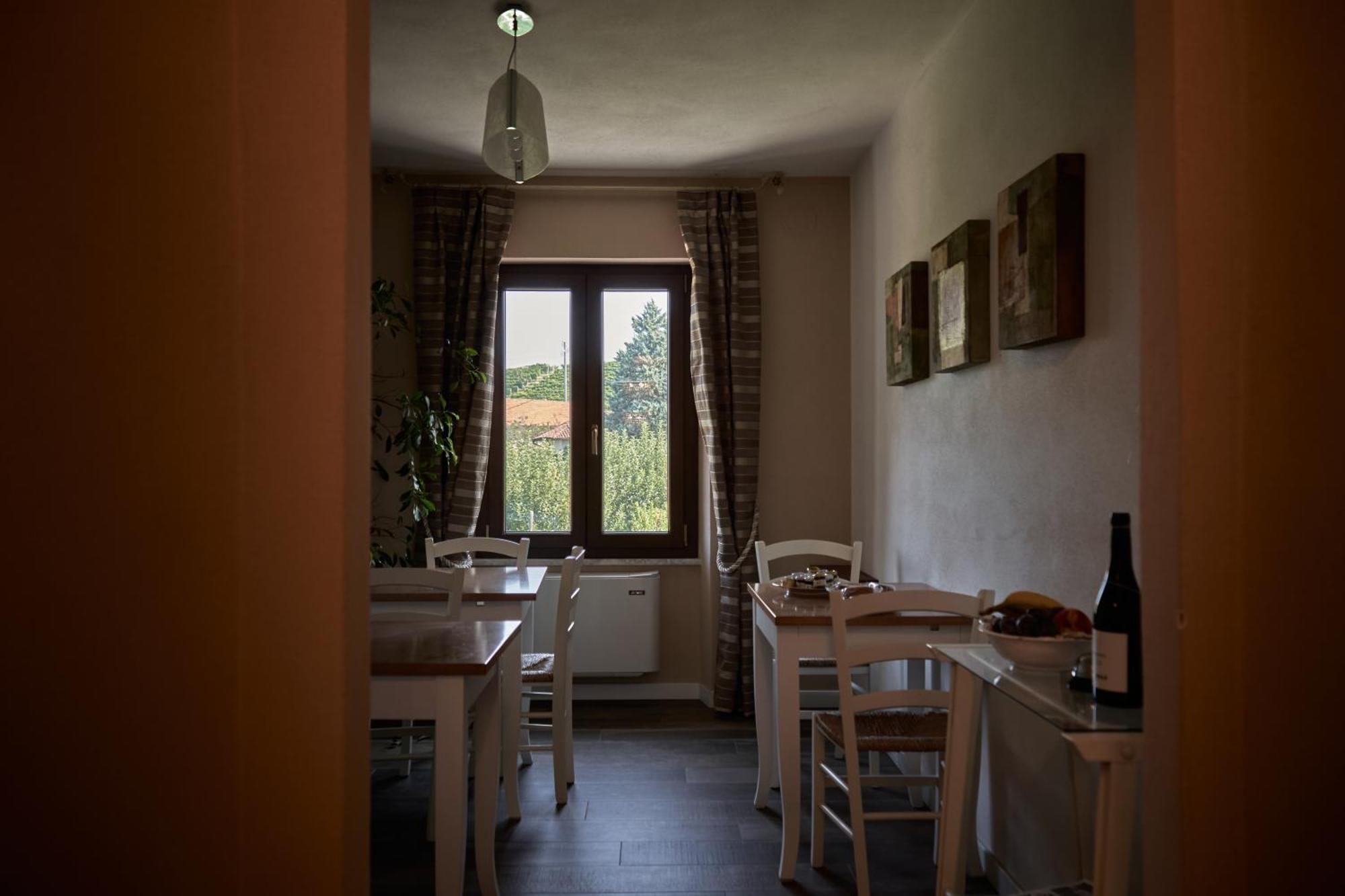 Hotel Casa Remussi à Treiso Extérieur photo